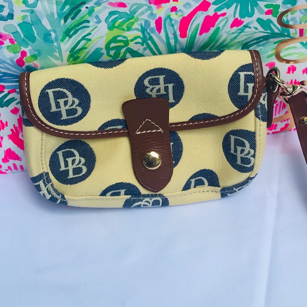 Dooney Bourke Small coin or cards bag